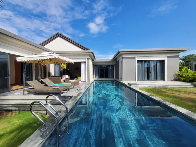 Villa Coastar Ho Tram Resort