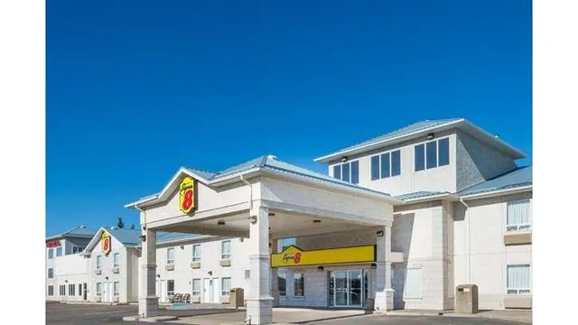 Super 8 by Wyndham Vermilion AB