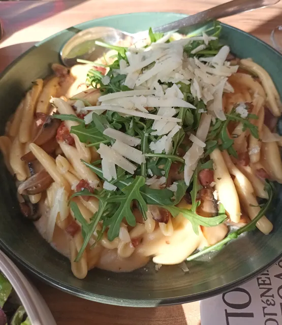 Μεράκι μεζεδοπωλείο (Ίλιον)