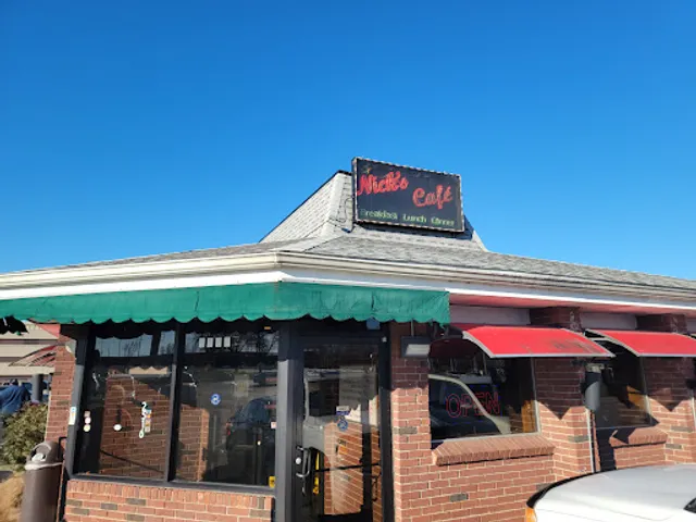 Nick's Family Cafe