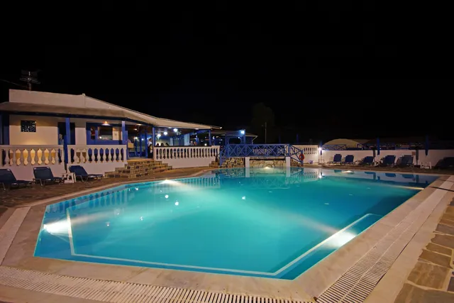 BLUE GARDENS APARTMENTS