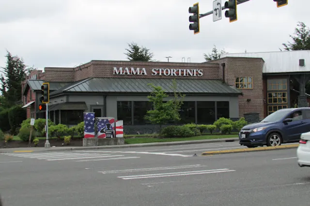 Mama Stortini's Restaurant & Bar