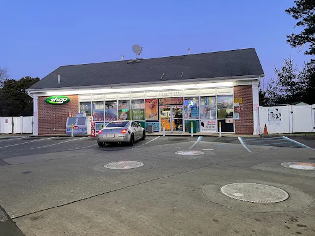 Naz's Halal Food - Brentwood