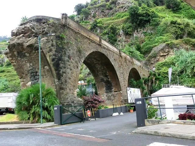 Ponte Velha do Faial