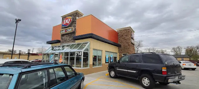 Dairy Queen Grill & Chill