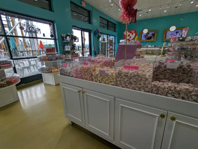 Cream and Sugar Sweet Shoppe