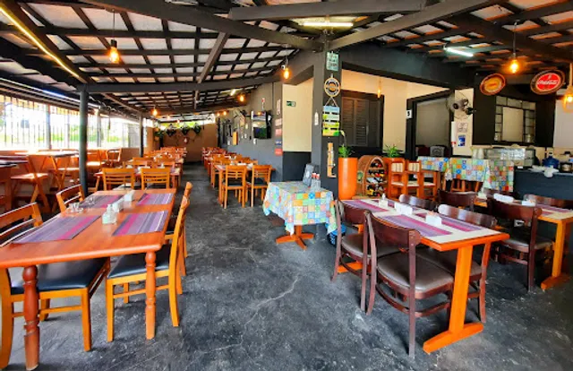 Rancho do Thiaguinho Restaurante e Pizzaria