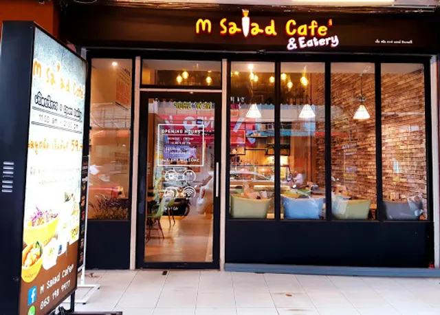 M Salad Cafe' & Food for Life