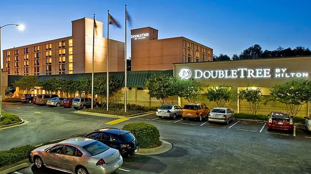 DoubleTree by Hilton Hotel Baltimore - BWI Airport