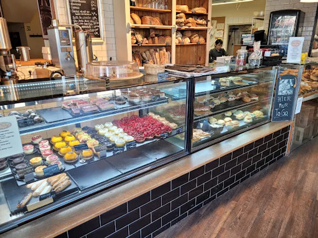 Maitre Stefan Boulangerie & Cafe