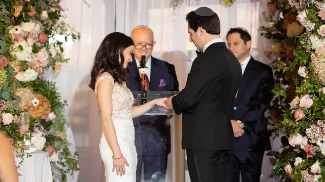 Cantor Daniel Pincus - Wedding Officiant New York Tri-State Area