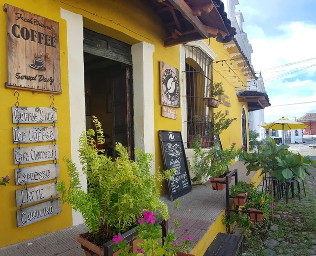 CASA DE LA ABUELA - Petit Hotel