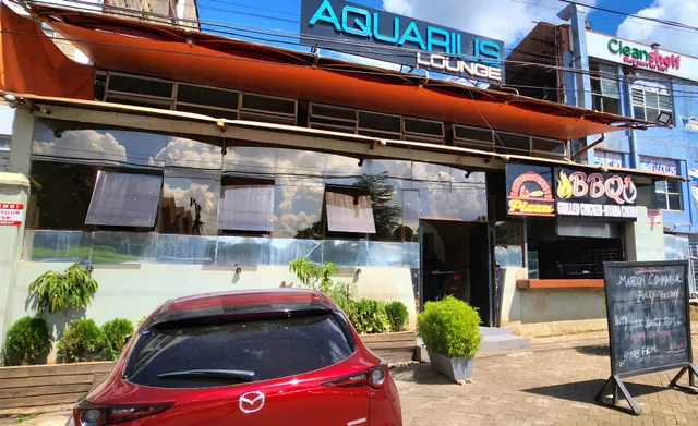 AQUARIUS LOUNGE