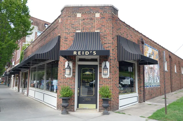 Reid's Fine Furnishings