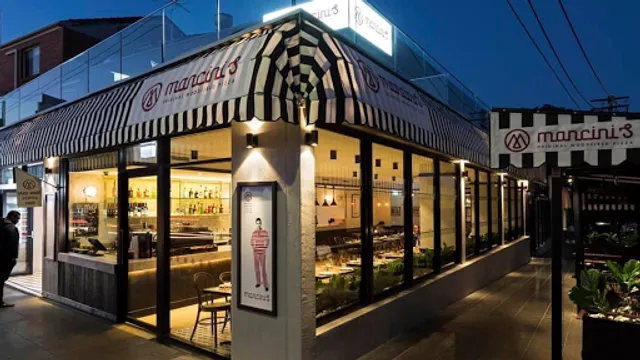 Mancini's Original Woodfired Pizza