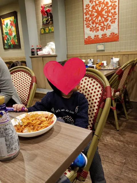 Ｌ＆Ｃ キッチン小柳