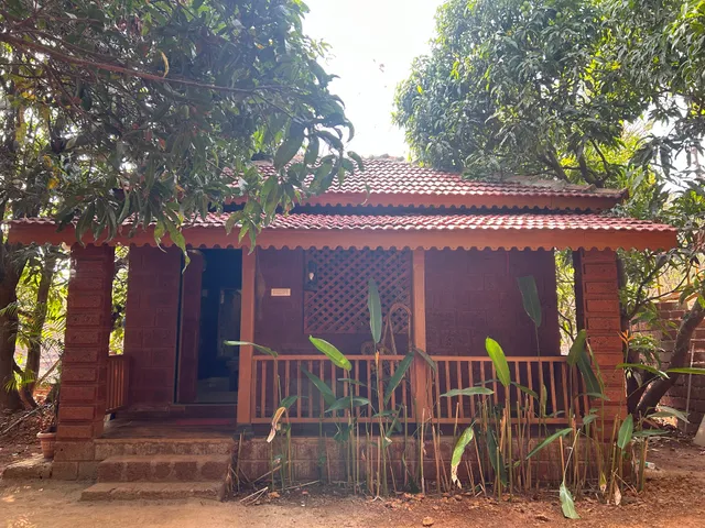Sea Shell Home Stay Guhagar