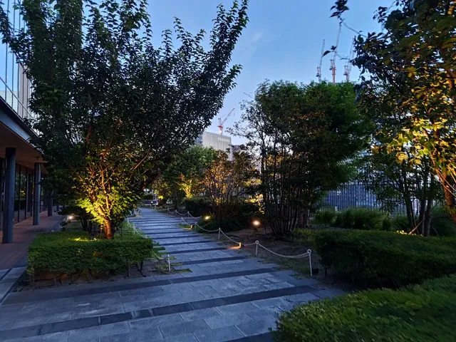 Grand Front Osaka Minamitate Terrace Garden