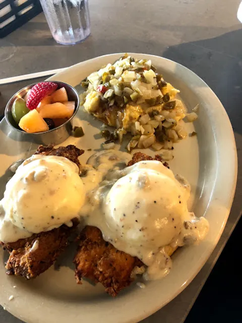 The Toasted Yolk Cafe