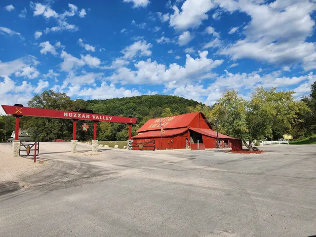 Huzzah Valley Resort