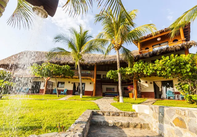Casa Manzanillo Boutique Hotel