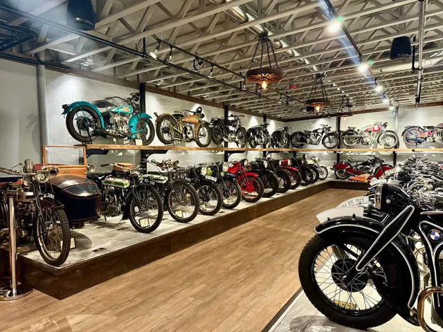 St. Charles Motorcycle Museum & Art Gallery