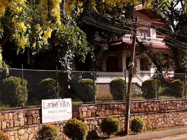 Lanka Villas Holiday Resort