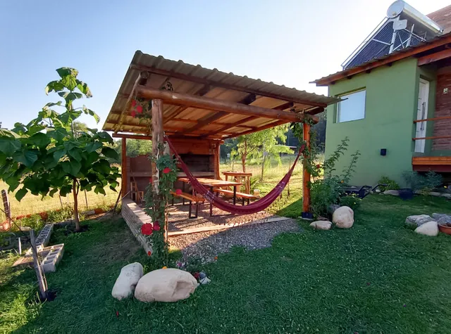 Abrazados Suites del Valle