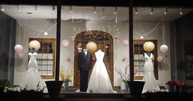 Volle's Bridal & Boutique