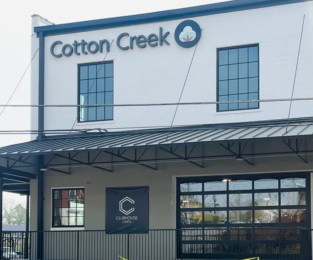 Half Shell Oyster House