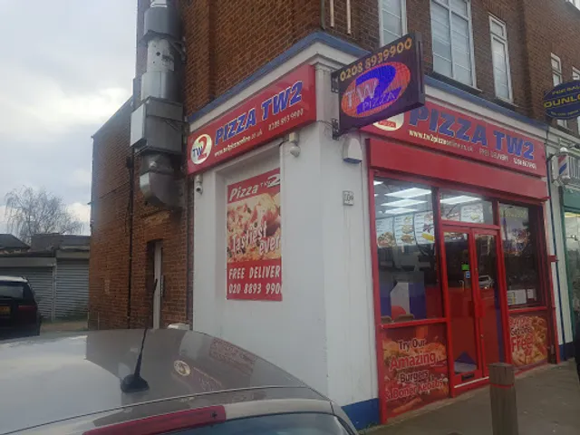 TW2 Pizza