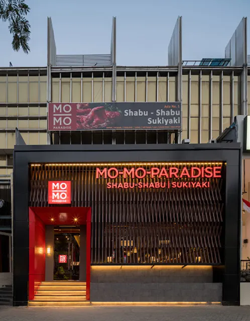 Momo Paradise Pantai Indah Kapuk