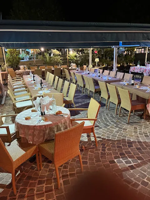 Restaurant Café-Théâtre La Charrette