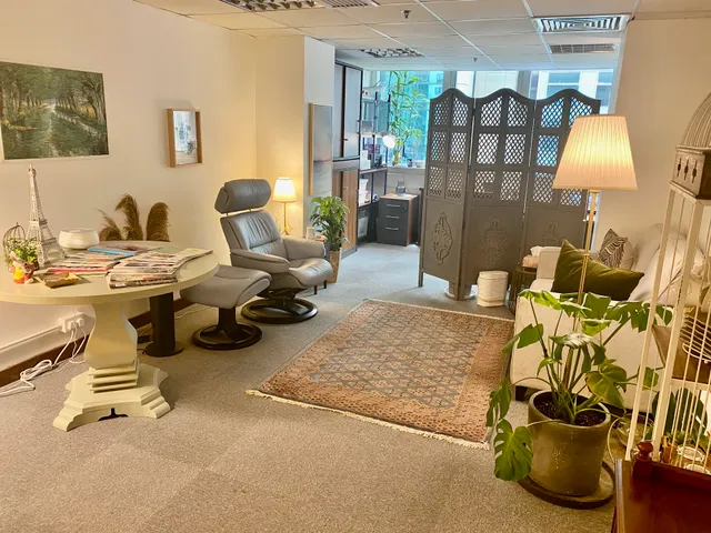 Winnie Chiu Psychologist, Psychotherapist