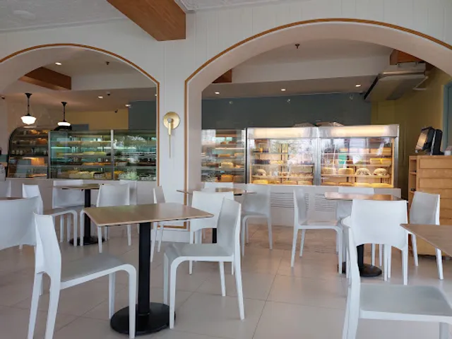 Calea Pastries & Coffee