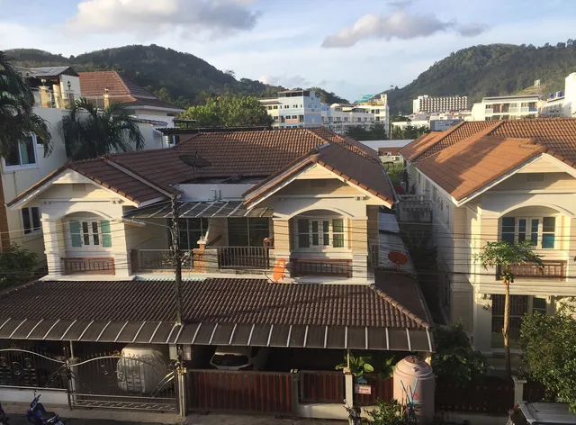 Tropical Sunset Hotel