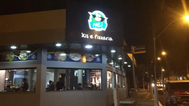 Xis e Pizzaria Nei