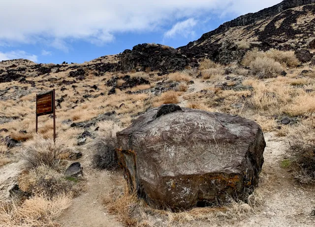 Map Rock Petroglyphs Historic District