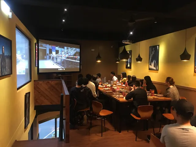 Pizza Rock 南崁店Nankan(打烊前30分鐘最後點餐，週一公休
