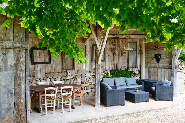 Mas Cinq Sols - Gîtes et chambres d'hôtes