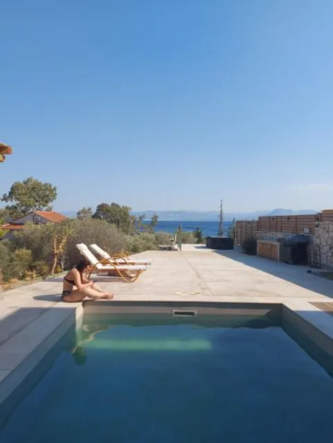 Endogeios luxury villas