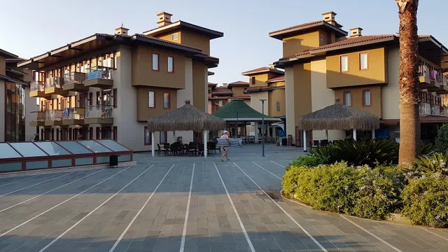 Side Palace Hotel - Halal