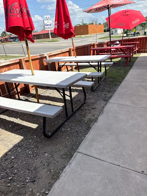 Zeke's BBQ SmokeHouse