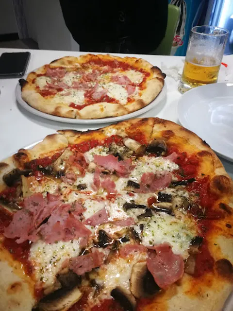 Chef and Pizza Arucas