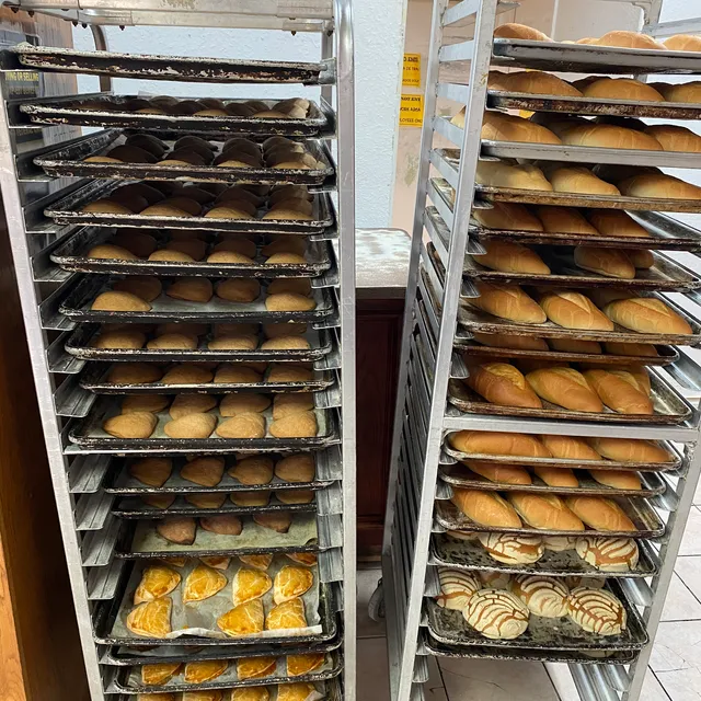Don Julio's Bakery