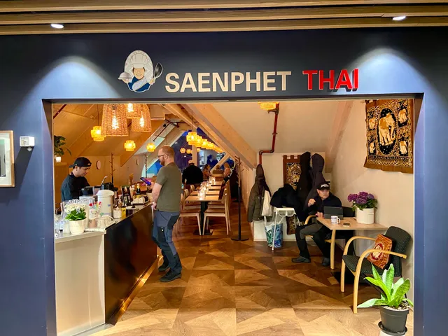 Saenphet Thai