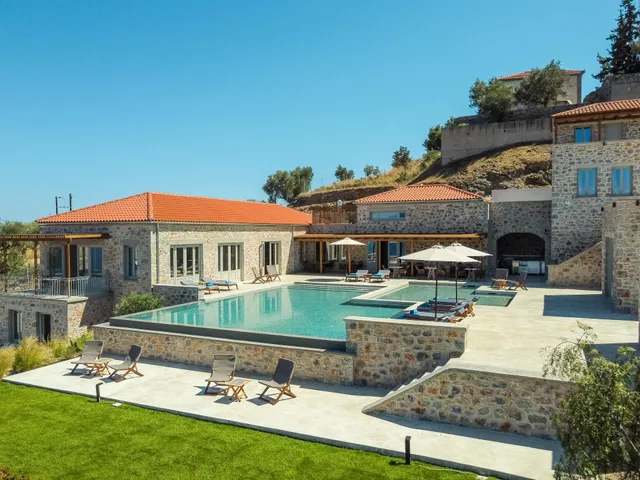 Sampatiki Suites & Spa