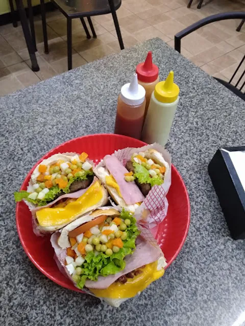 Faro Fino Sanduíches 2