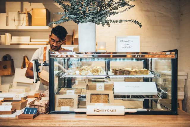 THE HONEYCAKE Northbridge