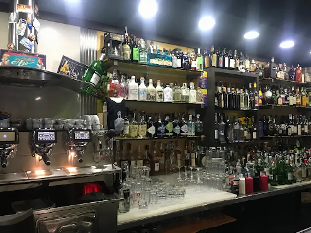 Bar LA PICCOLA BOTTE , caffè carrieri